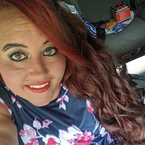 Meet your Posher, Leigha